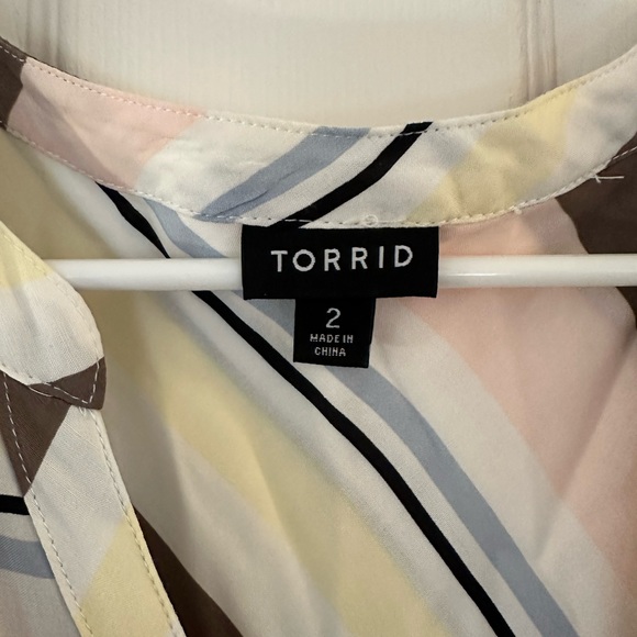 Torrid dolman blouse, size 2 - Picture 3 of 3